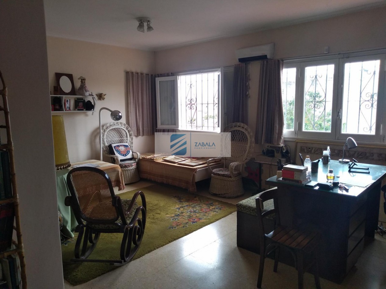 CASA 5 AMB PARQUE Y COCHERA 