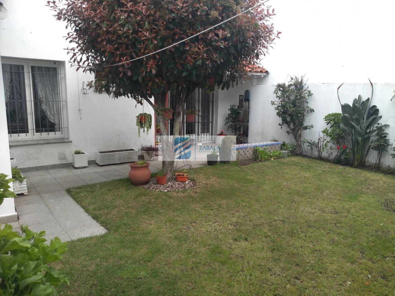 CASA 5 AMB PARQUE Y COCHERA 