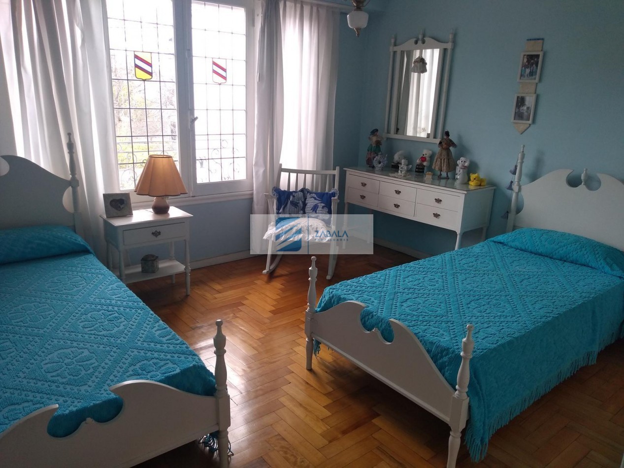 CASA 5 AMB PARQUE Y COCHERA 