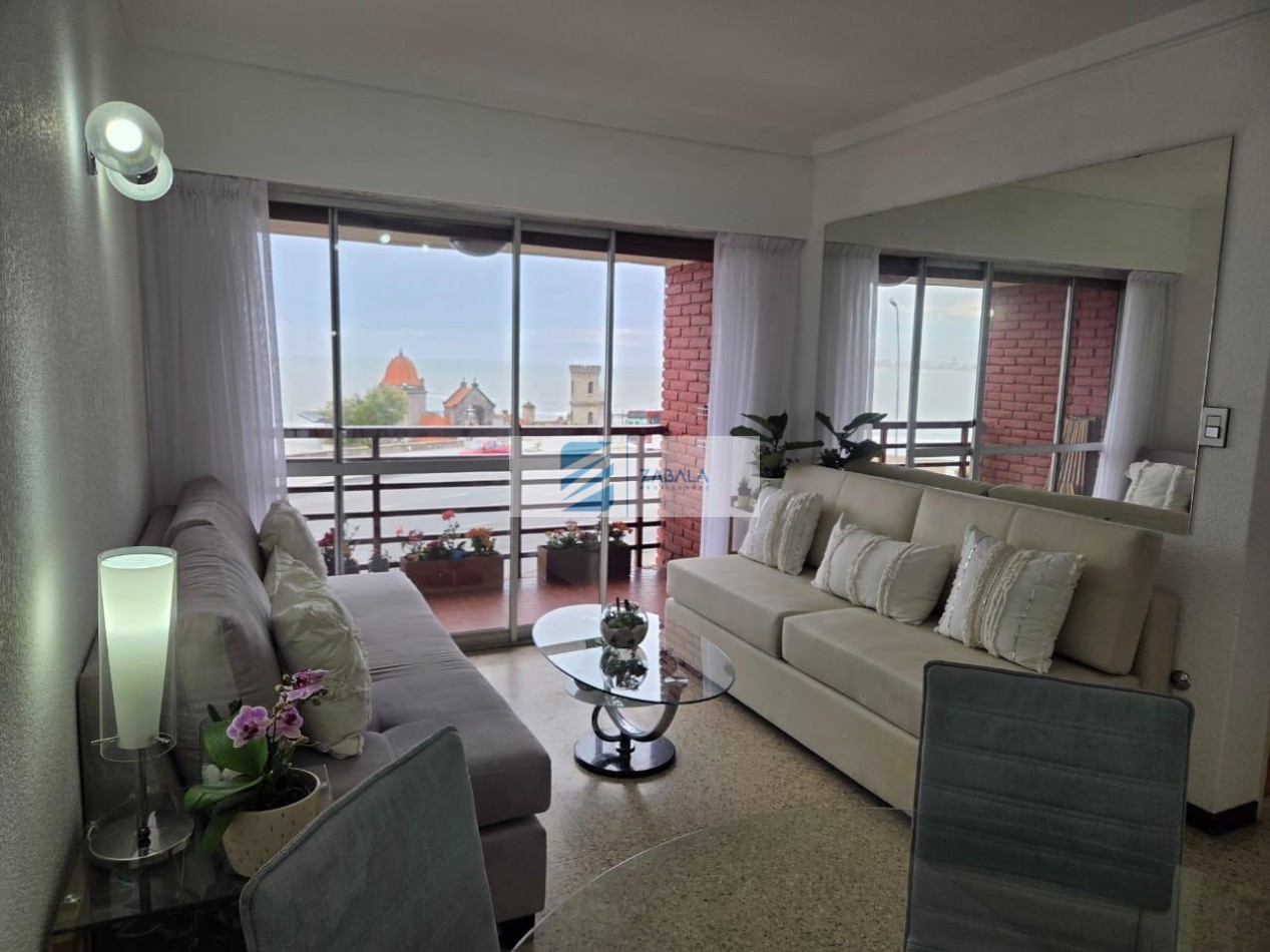 SE VENDE DPTO 2 AMB CON DEPENDENCIA FRENTE AL MAR 