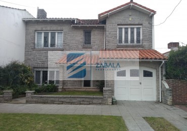 CASA 5 AMB PARQUE Y COCHERA 